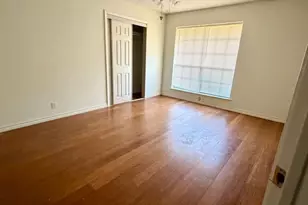 13595 Leaning Oaks Dr, Beaumont, TX 77713 - Photo 7