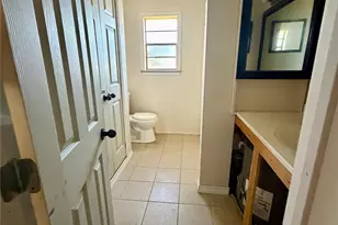 13595 Leaning Oaks Dr, Beaumont, TX 77713 - Photo 9