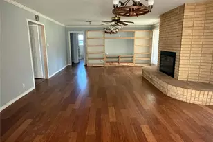 13595 Leaning Oaks Dr, Beaumont, TX 77713 - Photo 3