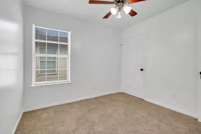 6933 Liverpool Street, Houston, TX 77021 - Photo 19