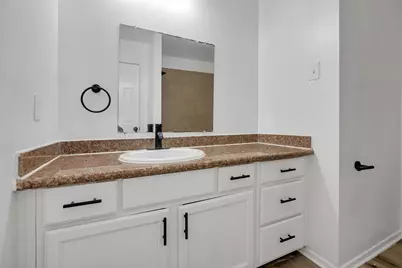 6933 Liverpool Street, Houston, TX 77021 - Photo 23