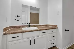 6933 Liverpool St, Houston, TX 77021 - Photo 23