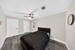 6215 Great Oaks Dr, Houston, TX 77050 - Photo 15
