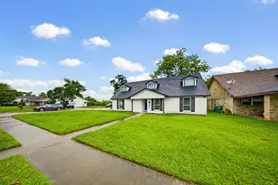 6215 Great Oaks Dr, Houston, TX 77050 - Photo 3