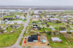 837 Wightman St, Matagorda, TX 77457 - Photo 45