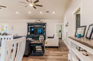837 Wightman St, Matagorda, TX 77457 - Photo 23