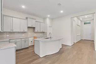 807 Evergreen Frst Ln, Rosharon, TX 77583 - Photo 17