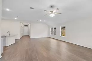 807 Evergreen Frst Ln, Rosharon, TX 77583 - Photo 21