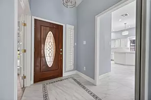 206 Mill Trail Dr, Sugar Land, TX 77498 - Photo 7