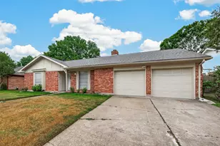 8807 Langdon Ln, Houston, TX 77036 - Photo 3