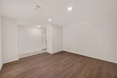 8807 Langdon Lane, Houston, TX 77036 - Photo 9