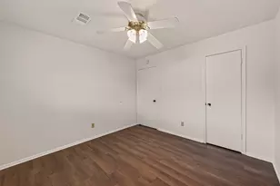 8807 Langdon Ln, Houston, TX 77036 - Photo 31