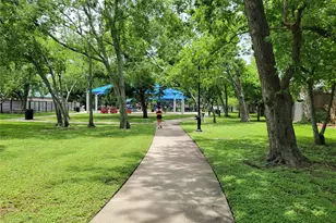 5111 Linden St, Bellaire, TX 77401 - Photo 45