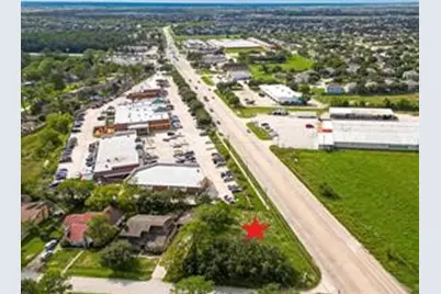 520 Fm 517 Road W, Dickinson, TX 77539 - Photo 1