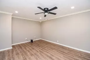 13306 Innshire Ln, Houston, TX 77045 - Photo 5