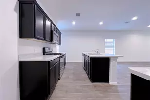 14918 Cypress Holw Dr, New Caney, TX 77357 - Photo 9