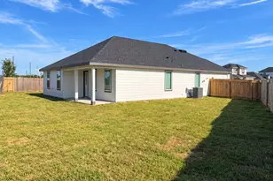 1303 Angelfish Dr, Iowa Colony, TX 77583 - Photo 21