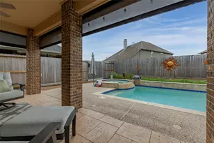 618 Kirkham Ln, League City, TX 77573 - Photo 9