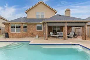 618 Kirkham Ln, League City, TX 77573 - Photo 3