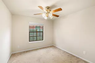 2310 Shadow Canyon Ct, Pearland, TX 77584 - Photo 11