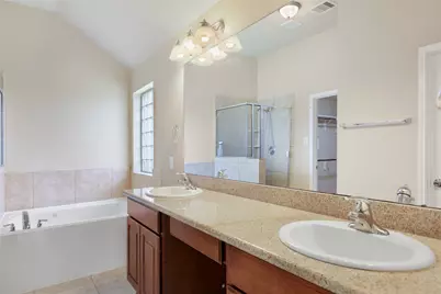 2310 Shadow Canyon Court, Pearland, TX 77584 - Photo 23