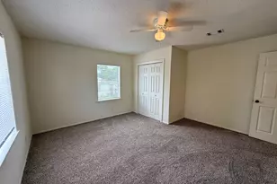 214 Crawford St, Huntsville, TX 77340 - Photo 21