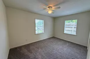 214 Crawford St, Huntsville, TX 77340 - Photo 7