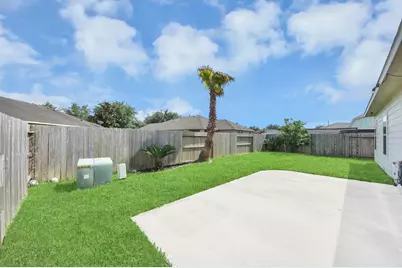 6611 Hawkins Hill Lane, Dickinson, TX 77539 - Photo 39