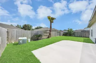 6611 Hawkins Hill Ln, Dickinson, TX 77539 - Photo 39