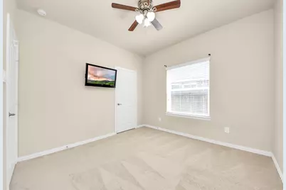 6611 Hawkins Hill Lane, Dickinson, TX 77539 - Photo 31