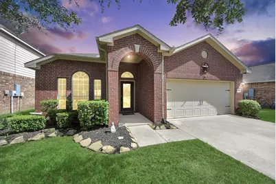 6611 Hawkins Hill Lane, Dickinson, TX 77539 - Photo 1