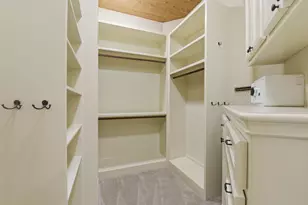 30 N Palmiera Cir, The Woodlands, TX 77382 - Photo 25