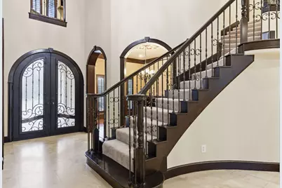 30 N Palmiera Cir, The Woodlands, TX 77382 - Photo 5