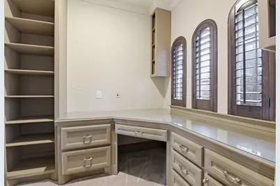 30 N Palmiera Cir, The Woodlands, TX 77382 - Photo 29