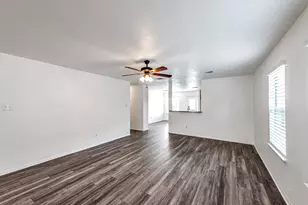 19807 Byron Meadows Dr, Katy, TX 77449 - Photo 9