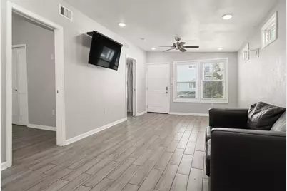 1028 Avenue K #3, Galveston, TX 77550 - Photo 5