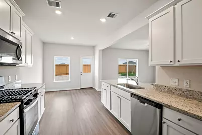 344 Kingston Way, Waller, TX 77484 - Photo 7