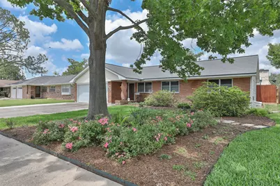 2427 Willowby Drive, Houston, TX 77008 - Photo 1