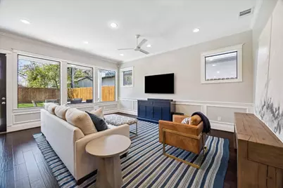 1211 Cheshire Lane, Houston, TX 77018 - Photo 13