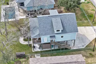 2569 County Rd 291, Sargent, TX 77414 - Photo 29