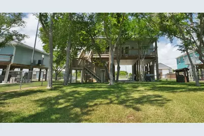 2569 County Road 291, Sargent, TX 77414 - Photo 3