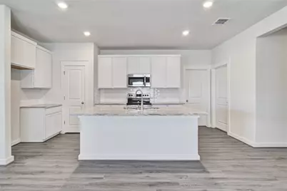 10903 Atmosphere Court, Conroe, TX 77303 - Photo 3