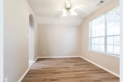 17918 Yukon Pass Drive, Humble, TX 77346 - Photo 5