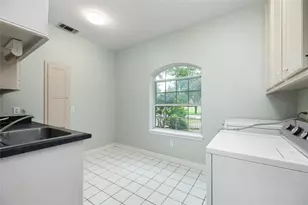 106 River Oaks Dr, Baytown, TX 77523 - Photo 13