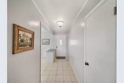 2303 Perryman Avenue, Palacios, TX 77465 - Photo 7