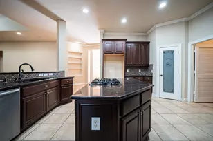 8303 Crescent Knolls Dr, Richmond, TX 77406 - Photo 11