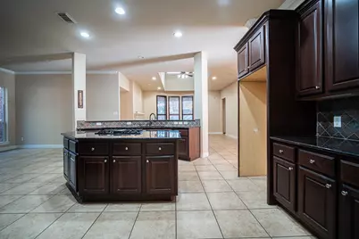 8303 Crescent Knolls Drive, Richmond, TX 77406 - Photo 9