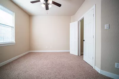 8303 Crescent Knolls Drive, Richmond, TX 77406 - Photo 25