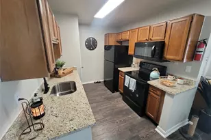 7250 W Greens Rd, Houston, TX 77064 - Photo 5