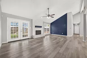 25815 Pepper Ridge Ln, Spring, TX 77373 - Photo 19
